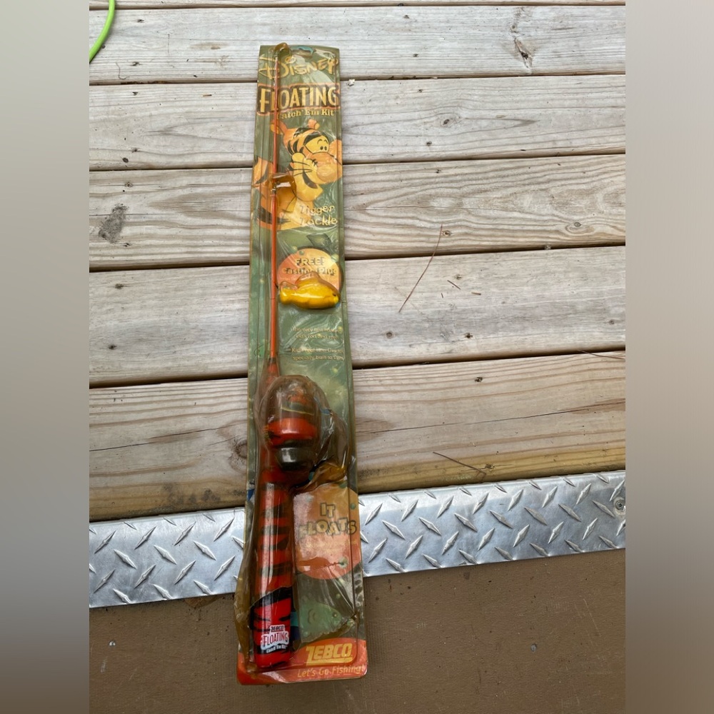 Rare Vintage Zebco Disney Tigger Floating Catch’em Kit Fishing Pole Kit